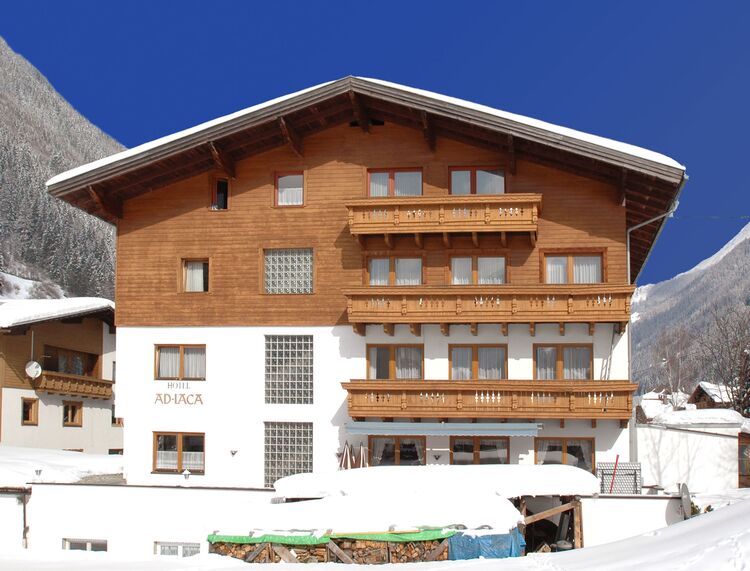 Hotel adLaca – gemütliches 3-Sterne Hotel in See bei Ischgl