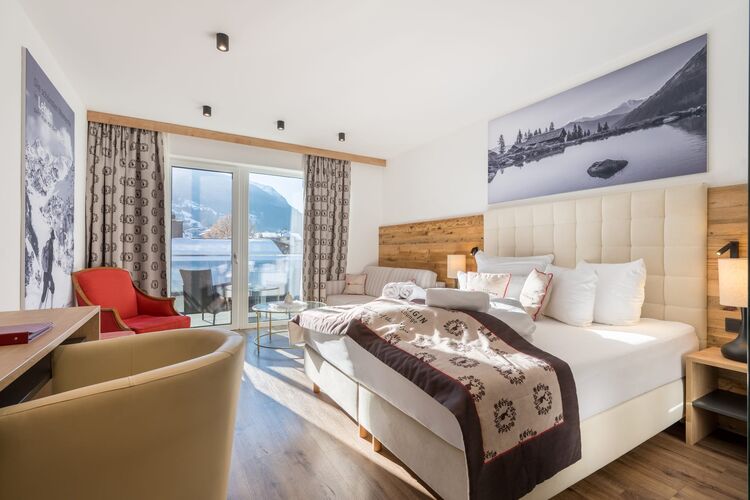 Hotel Alpenkoenigin Superior Zimmer Balkon - Hotel See Paznauntal