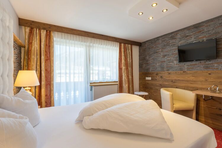 Hotel Zimmer Berghaus Naturhotel Tirol